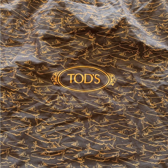 Tod's Michael Roberts Canvas and leather tote w/dustbag - Picture 7 of 9